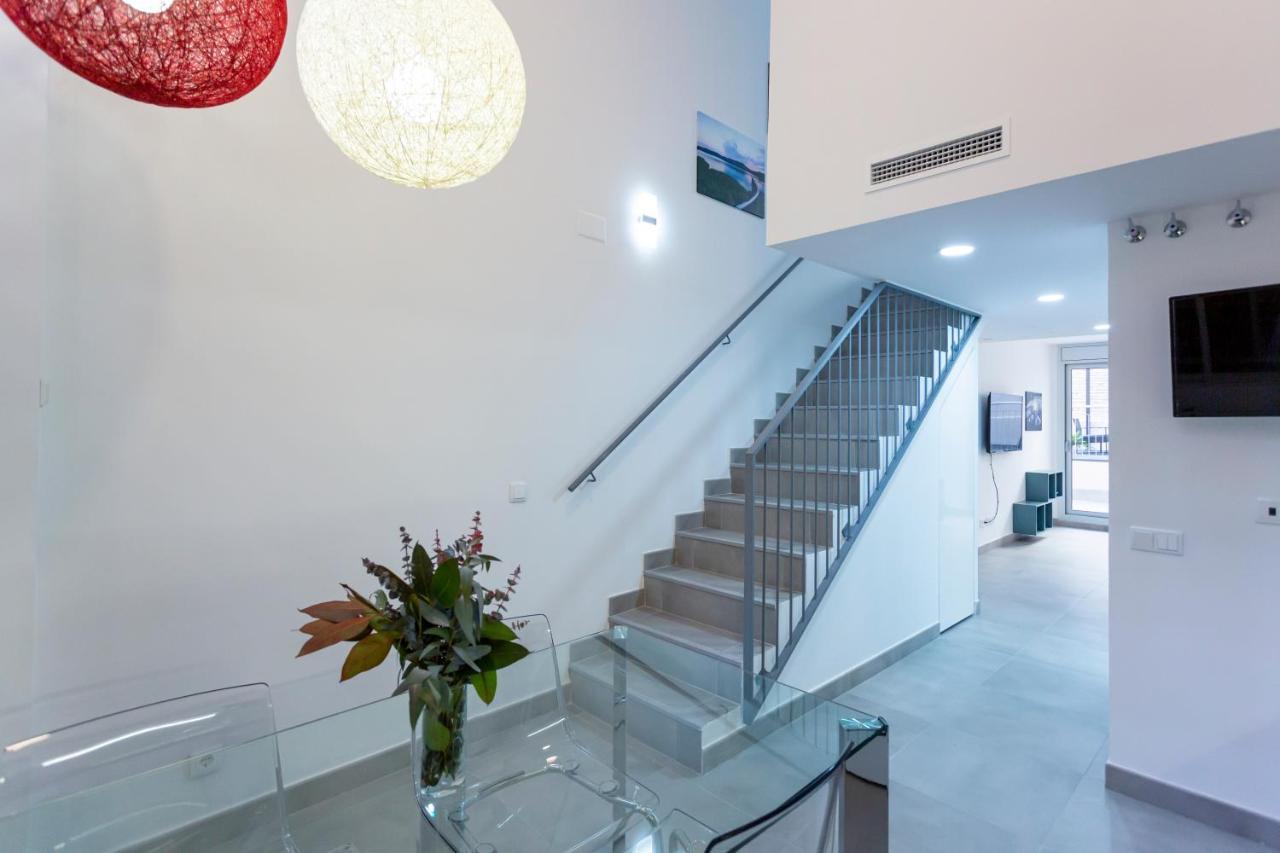 8 Lacus Duplex L'Hospitalet de Llobregat Bagian luar foto
