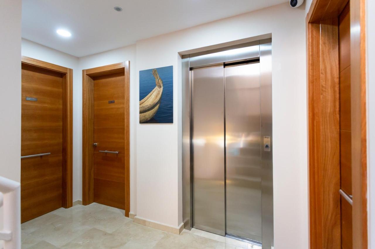 8 Lacus Duplex L'Hospitalet de Llobregat Bagian luar foto